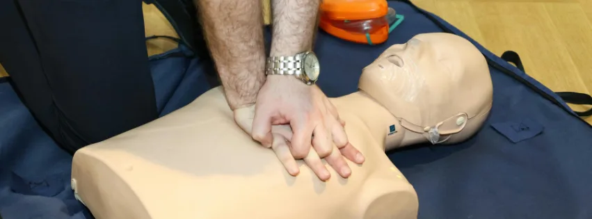 69563690880a01752f71e17470eddbd1