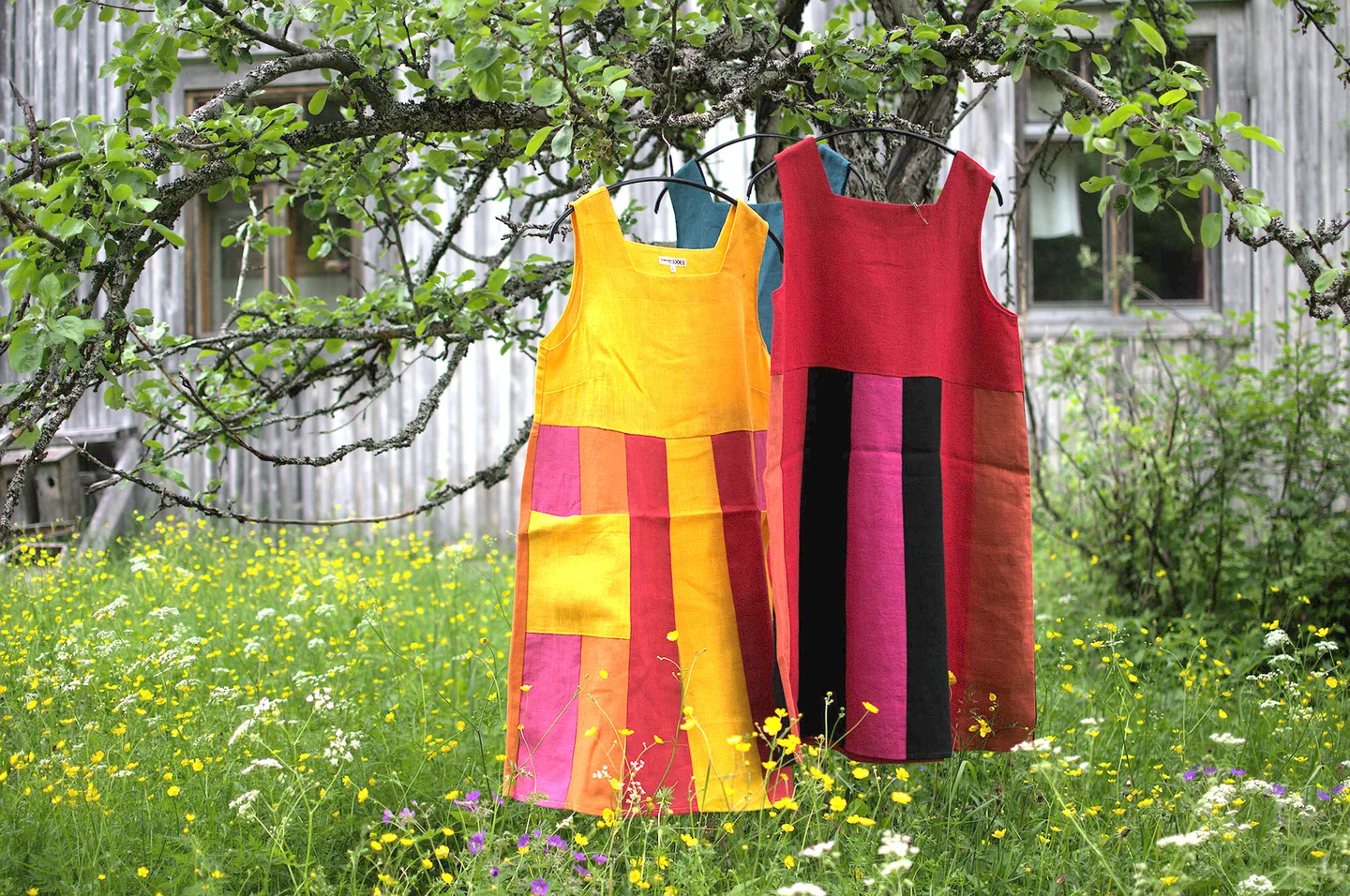 MKN Vehkaoja mekot Kuva Nina Maunuaho