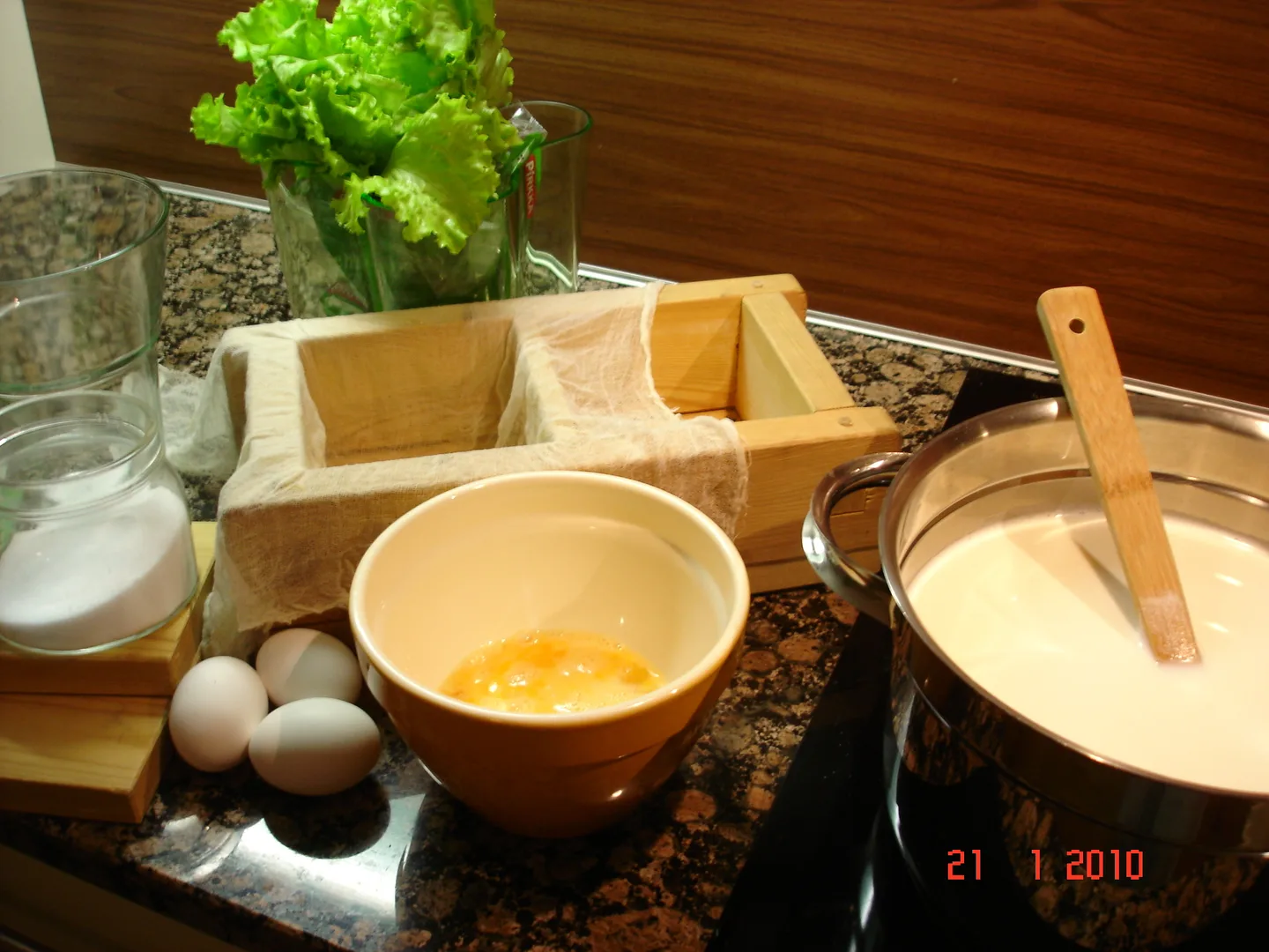 Mkn vinkitjateemat maakuntaruoka kotijuusto