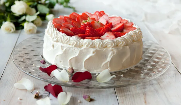 Mkn artikkeli ruokaneuvot mansikkakakku timoviljakainen