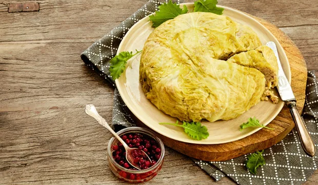 Mkn artikkeli iso kaalikaaryle vaaka kuvalaurariihela