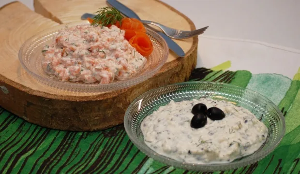 Mkn vinkitjateemat blinit savukalajasalaattijuustotayteblineille