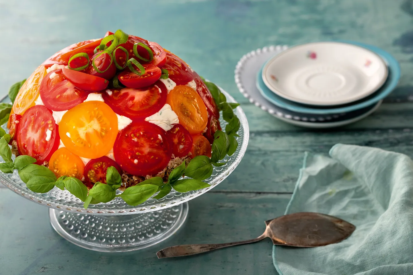 Tomaatticharlotta vaaka netti peilikuva