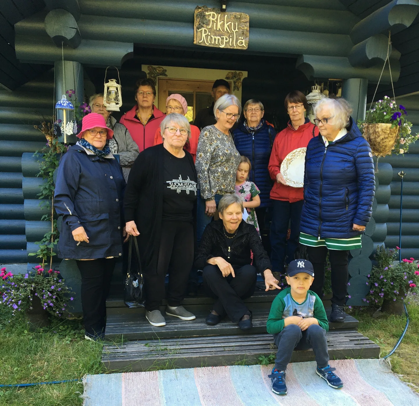 MKN_Kerälän maatalousnaiset ryhmäkuva