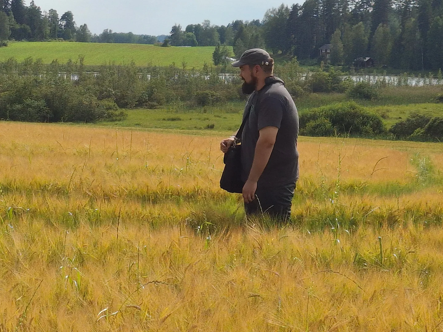 Nuoren aani sukupolvenvaihdoksessa