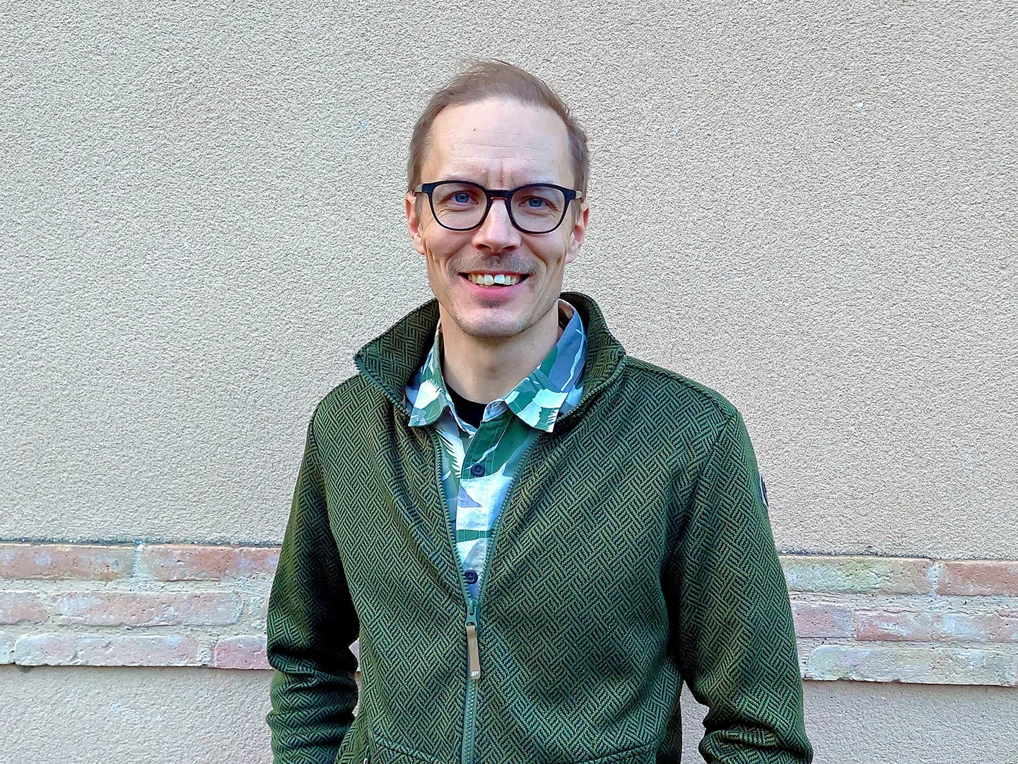 Mikko Niipala tuottajalle kiitos 2023 kuva Jarkko Lehtopelto