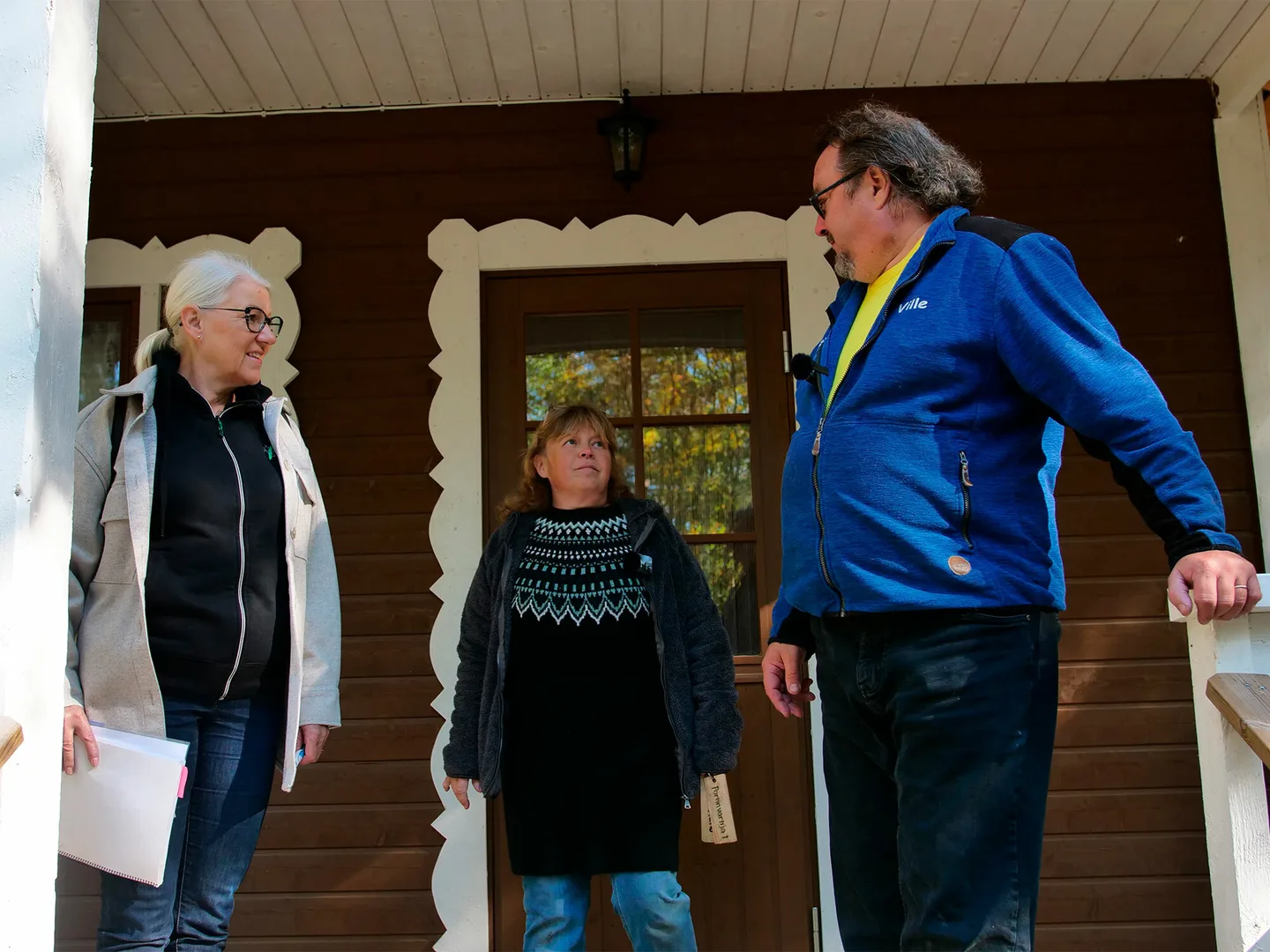 Ravintolahelvetinportti yrittajat ja kirsisinisilta