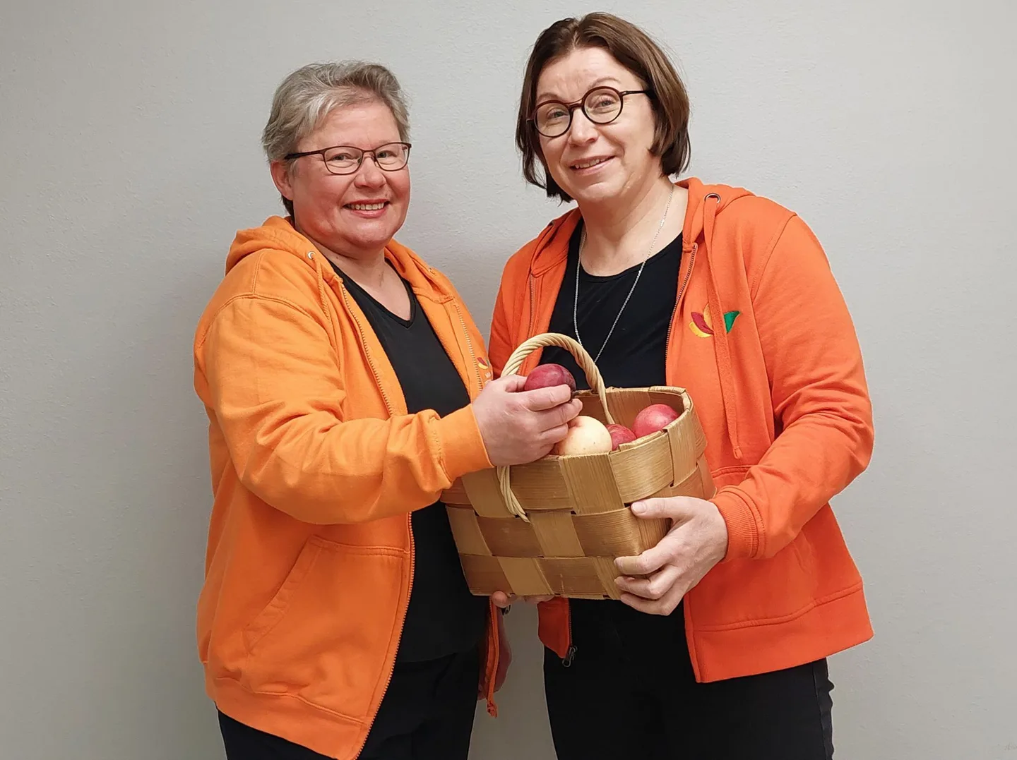 Keski Suomen maa ja kotitalousnaisten yritysasiantuntijat Mirja Pummila ja Eeva Liisa Kivimaki