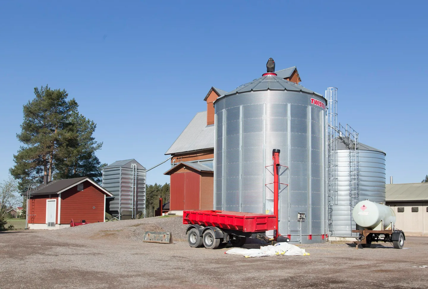 Essi jokela rakennuksia 2021