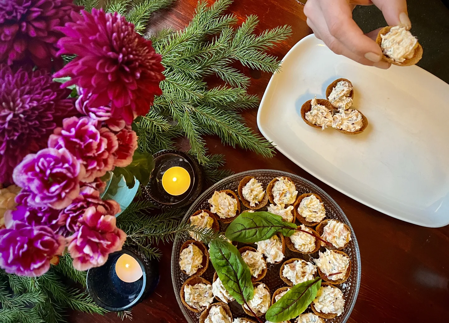 Savulohimousse lahikalaalautaselle