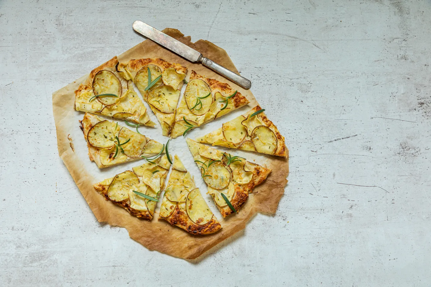 Palsternakkapizza kati laszka vaaka v7a5773