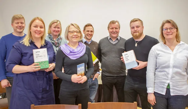 Puhdaskauraryhmakuvaartikkeliuutinen